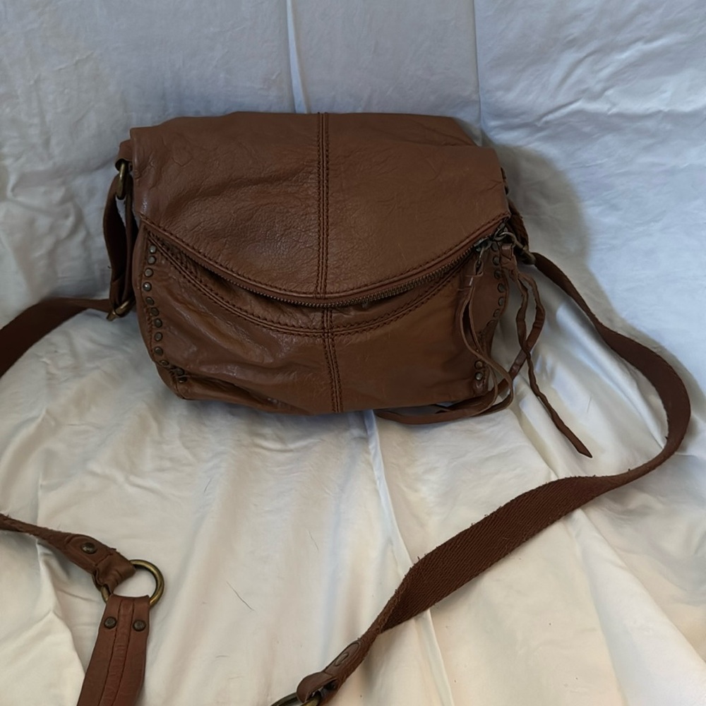 The Sal crossbody bag